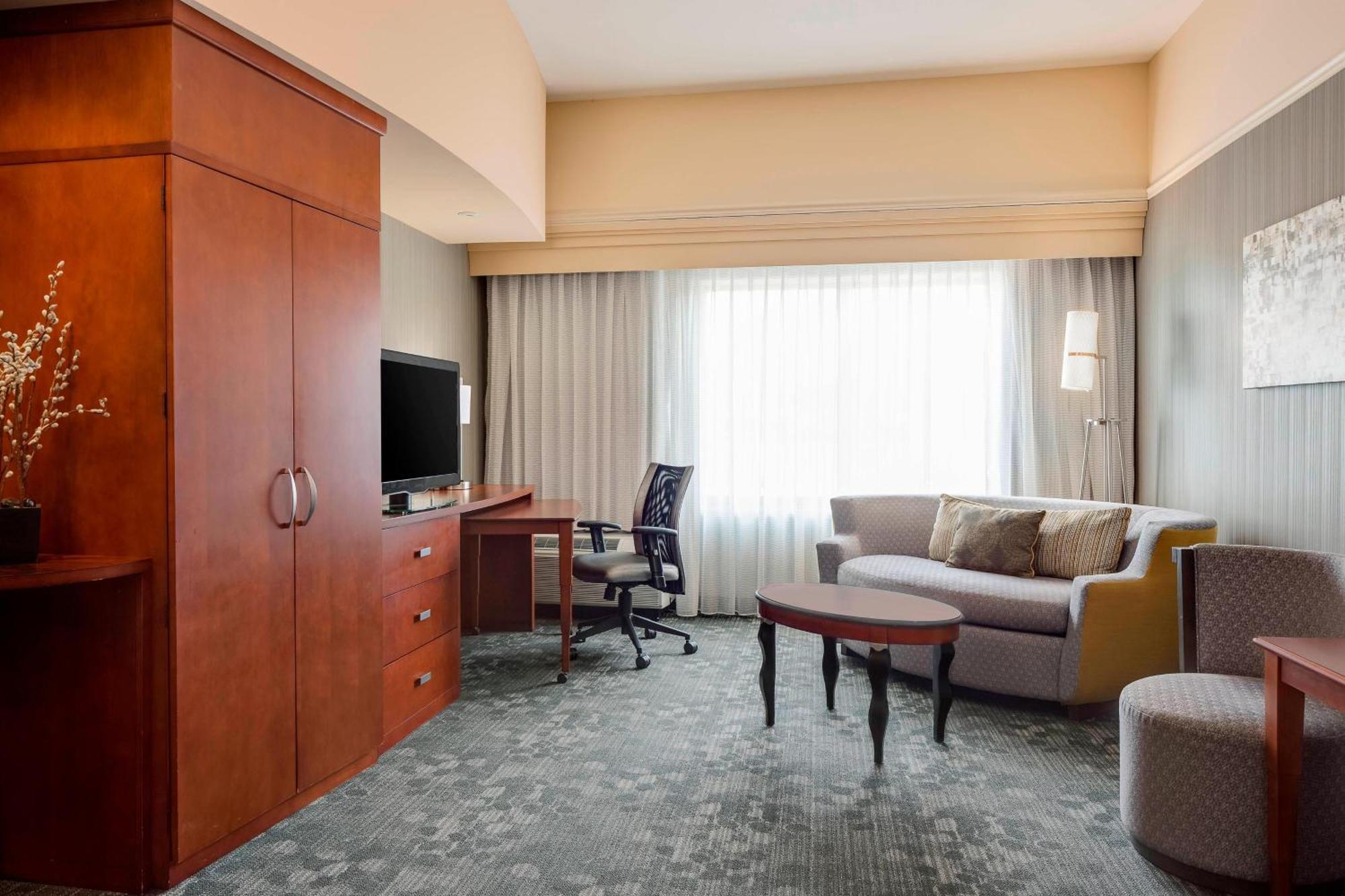 คอร์ตยาร์ด โคลัมเบีย Hotel ภายนอก รูปภาพ